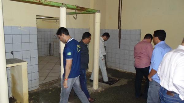 Audiência pública sobre o matadouro é realizada em Santo Inácio     - Imagem 3