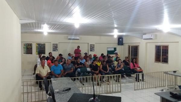 Audiência pública sobre o matadouro é realizada em Santo Inácio     - Imagem 1