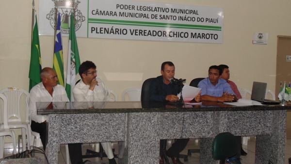 Audiência pública sobre o matadouro é realizada em Santo Inácio     - Imagem 12