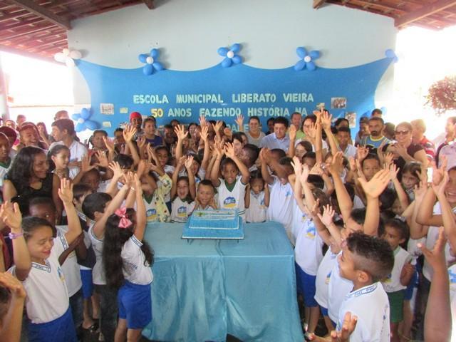 Alvorada Festiva Marca os 50 anos da Escola Liberato Vieira - Imagem 79