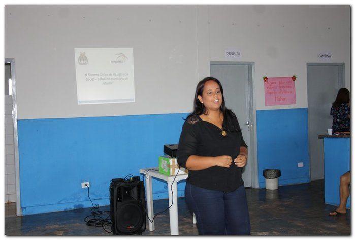 Secretária de Assistência Social reúne técnicos em capacitação - Imagem 12