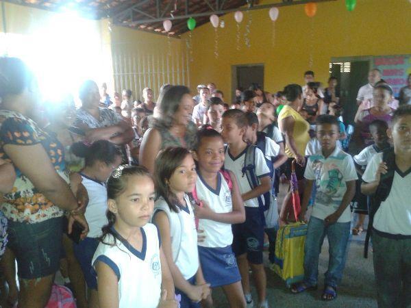 Ano letivo tem início em Santo Inácio com presença de pais  - Imagem 3
