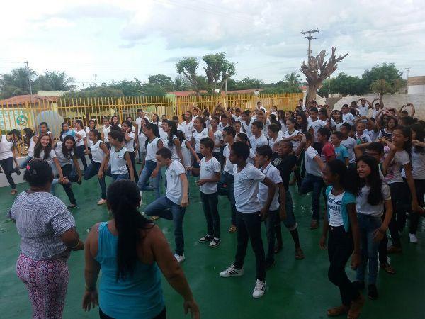 Ano letivo tem início em Santo Inácio com presença de pais  - Imagem 6