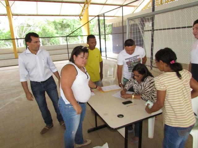 Agricultores do Brejo da Fortaleza Recebem Sementes de Feijão - Imagem 23