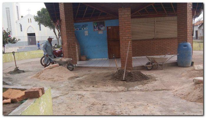 Praça Monsenhor está sendo reformada - Imagem 7