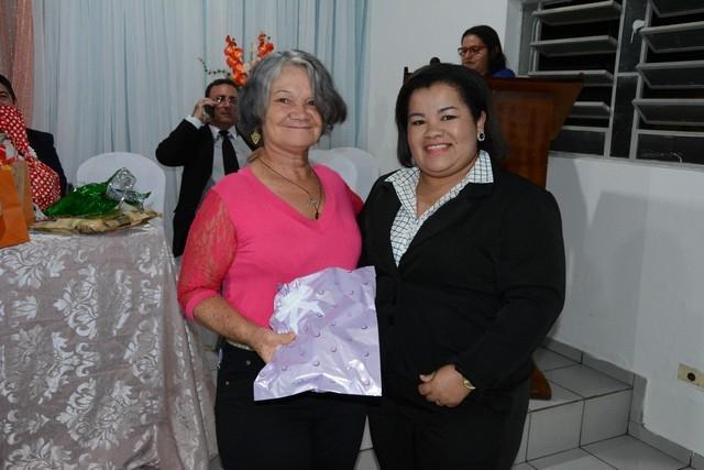 Prefeitura e Câmara realizaram Homenagem as Mulheres - Imagem 78