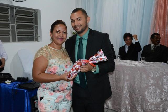 Prefeitura e Câmara realizaram Homenagem as Mulheres - Imagem 79