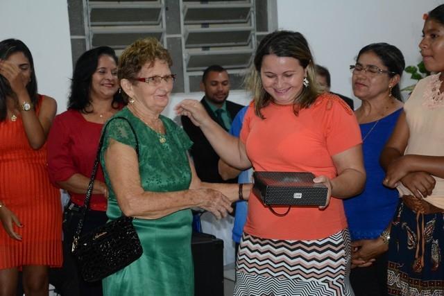 Prefeitura e Câmara realizaram Homenagem as Mulheres - Imagem 44