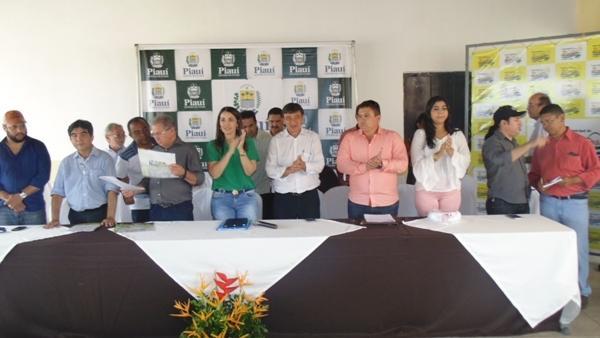 Governador Wellington Dias visita Santo Inácio do Piauí   - Imagem 40