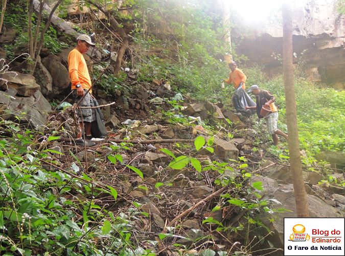 Município realiza roço e recolhe lixo no Pirapora - Imagem 12