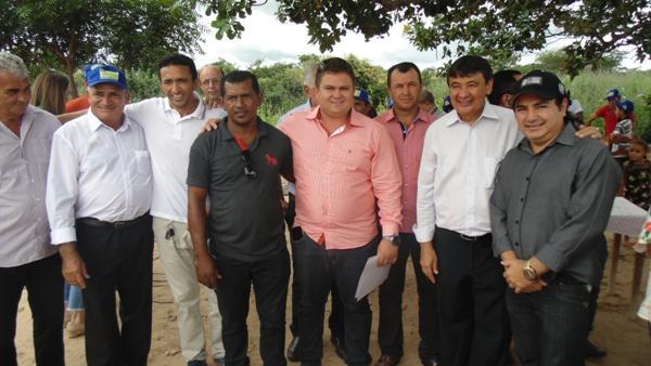 Governador Wellington Dias visita Santo Inácio do Piauí   - Imagem 27
