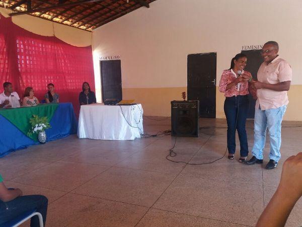 Alunos participam de palestra sobre semana santa  - Imagem 24