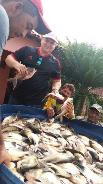 População recebe peixe para o consumo durante a semana santa  - Imagem 4