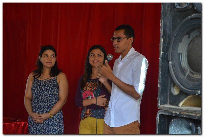 Secretaria Municipal de Educação entrega livros didáticos  - Imagem 20