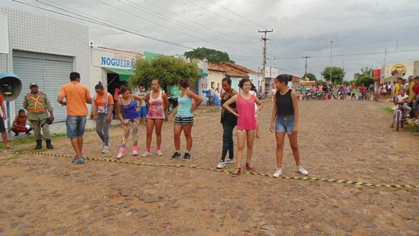 Competições e apresentação marca mais uma noite de evento   - Imagem 17