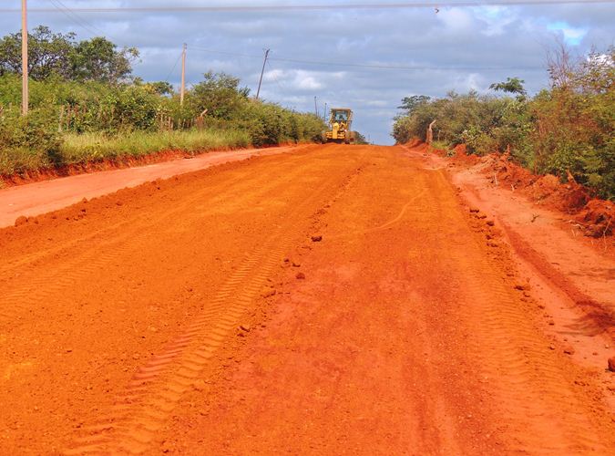 Município recupera estradas da zona rural de Pedro II - Imagem 29