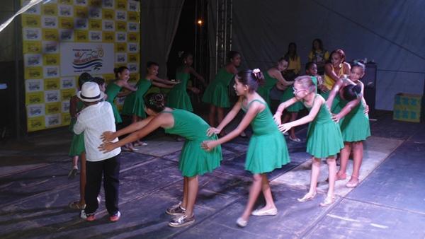Competições e apresentação marca mais uma noite de evento   - Imagem 13