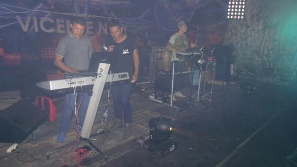 Veja fotos do show de Vicente Nery em Santo Inácio   - Imagem 8