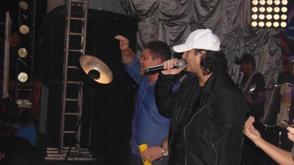 Veja fotos do show de Vicente Nery em Santo Inácio   - Imagem 35