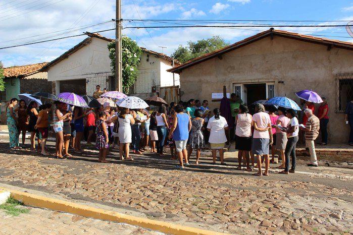 Procissão leva fiéis às ruas de Francinópolis - Imagem 7