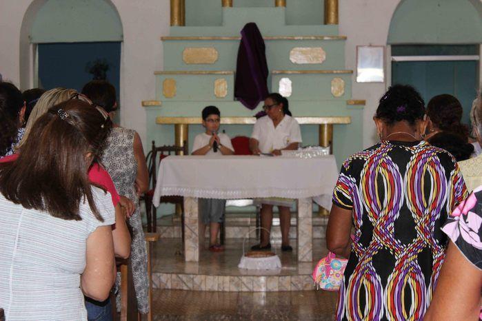 Procissão leva fiéis às ruas de Francinópolis - Imagem 89