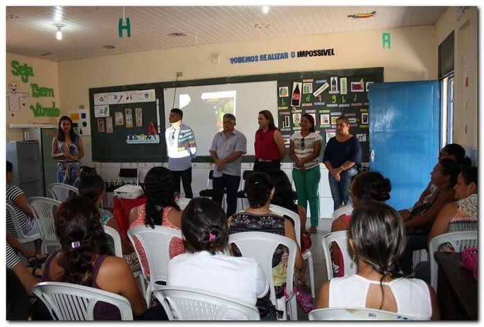 Merendeiras das escolas municipais passam por capacitação - Imagem 4