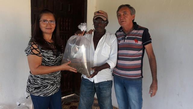 Prefeitura de Pimenteiras e SDR distribuem alevinos - Imagem 1