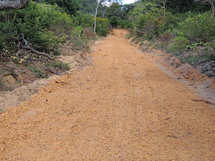 Município intensifica recuperação de estradas vicinais  - Imagem 37