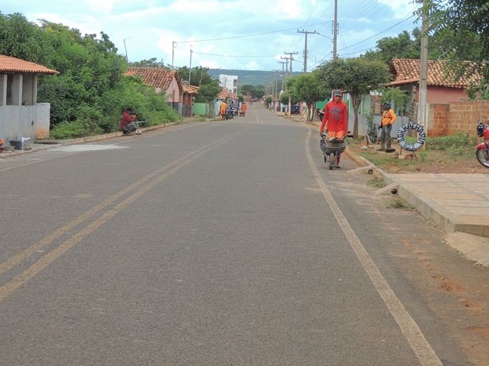 Município intensifica  limpeza nos bairros e comunidades rurais  - Imagem 8