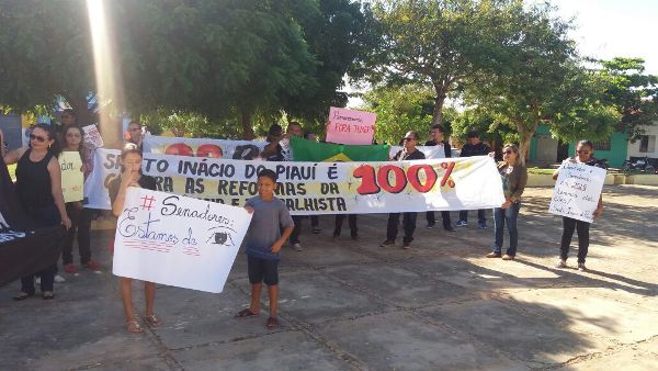 Em Santo Inácio categorias vão às ruas contra reformas do governo - Imagem 6