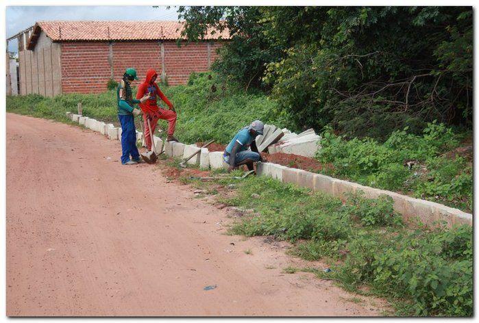 Prefeitura de Inhuma realiza a Pavimentação do Bairro Sossego - Imagem 5