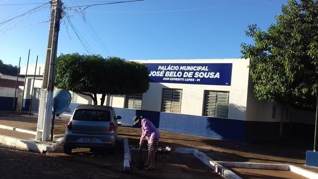 Dom Expedito Lopes comemorou os 53 anos de emancipação. - Imagem 291