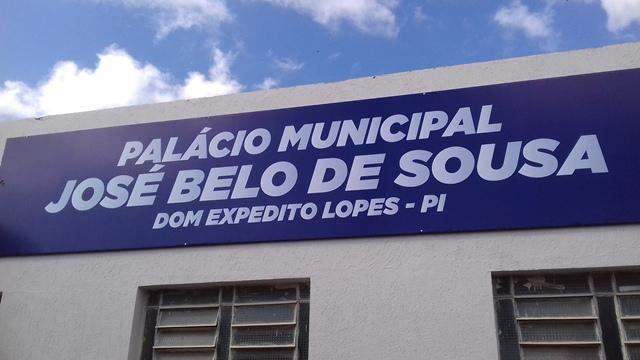 Dom Expedito Lopes comemorou os 53 anos de emancipação. - Imagem 311