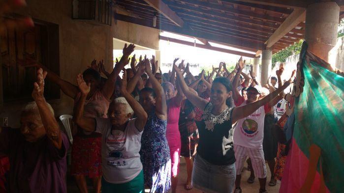 CRAS realiza atividades com grupo de idosos - Imagem 22