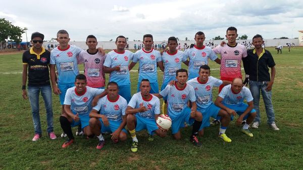 Laércio faz três gols e classifica Varjota para a final - Imagem 3