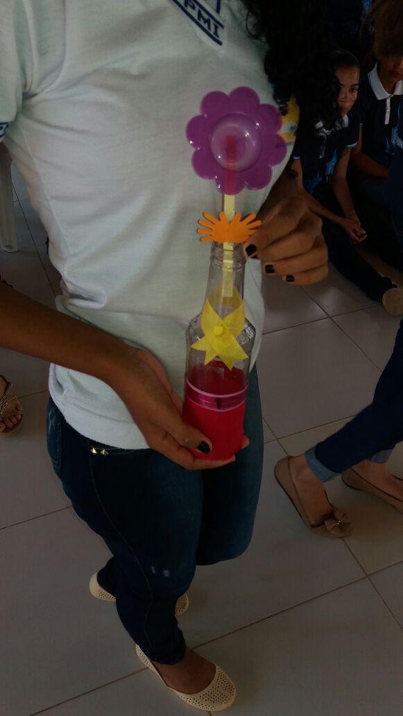 Acadêmicos de Biomedicina Visitam a Escola Santa Catarina - Imagem 13