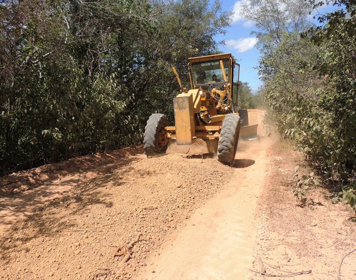 Município dá início a recuperação de estrada ao assentamento   - Imagem 4