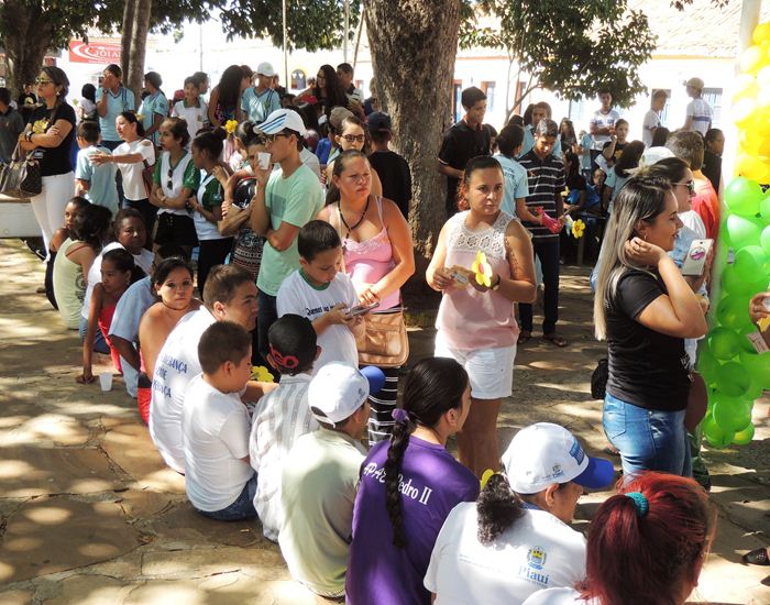 caminhada com alunos reforça o Dia de Combate a Exploração sexual  - Imagem 18