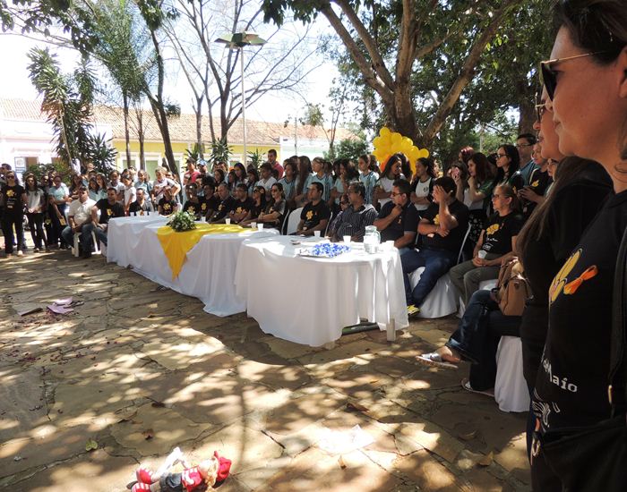 caminhada com alunos reforça o Dia de Combate a Exploração sexual  - Imagem 30