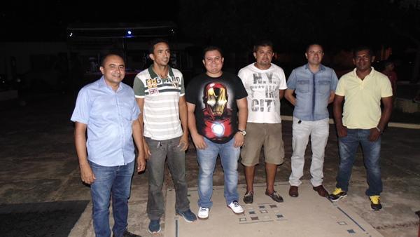 Mães são homenageadas durante evento em praça da cidade - Imagem 4