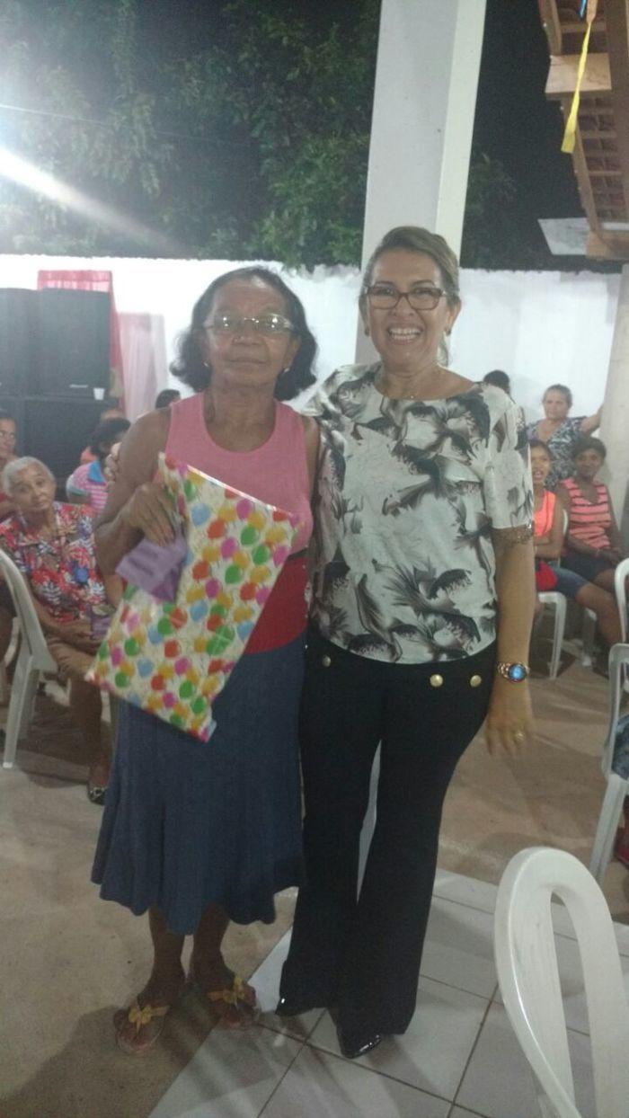 CRAS Comemora o Dia das Mães Com Famílias Beneficiadas - Imagem 41
