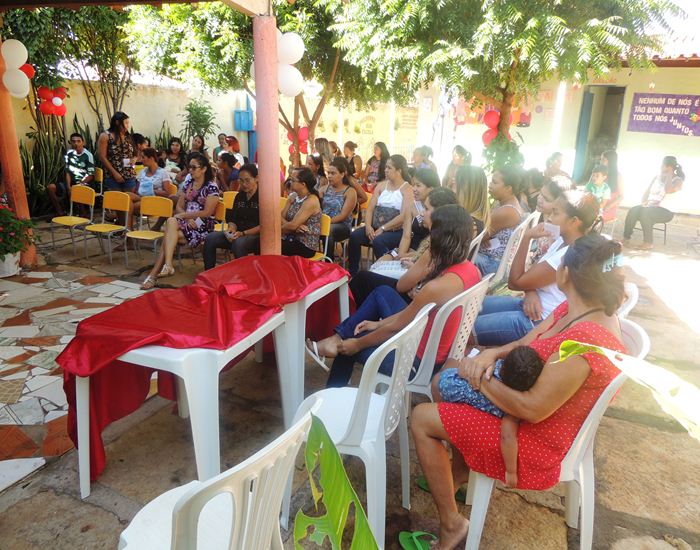Creche Anexo Tia Alice realiza festa em comemoração ao Dia das Mães - Imagem 28