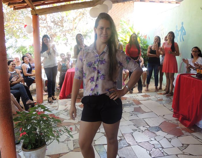 Creche Anexo Tia Alice realiza festa em comemoração ao Dia das Mães - Imagem 43