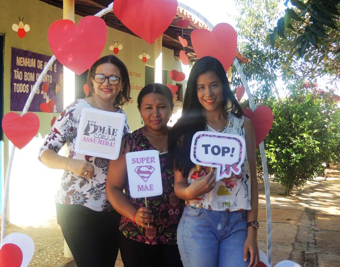 Creche Anexo Tia Alice realiza festa em comemoração ao Dia das Mães - Imagem 18