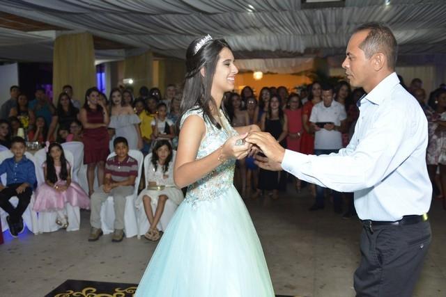 Confira as Fotos do Baile de Vanessa Mendes de Sousa - Imagem 75