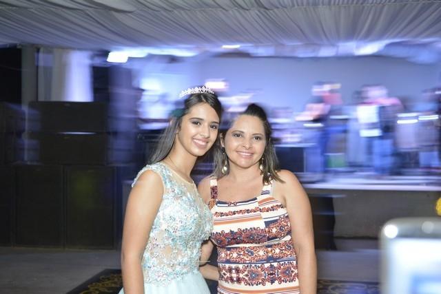 Confira as Fotos do Baile de Vanessa Mendes de Sousa - Imagem 124