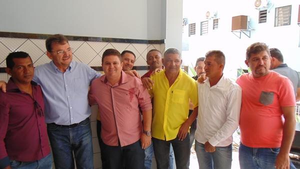 Prefeito de Santo Inácio e comitiva participam de evento do PSB  - Imagem 2