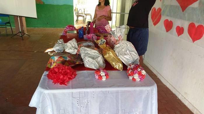 Escolas realizam festa em comemoração ao Dia das Mães - Imagem 8