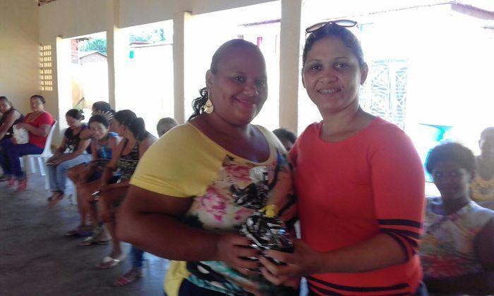 Escolas realizam festa em comemoração ao Dia das Mães - Imagem 15