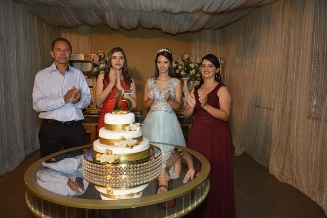 Confira as Fotos do Baile de Vanessa Mendes de Sousa - Imagem 95